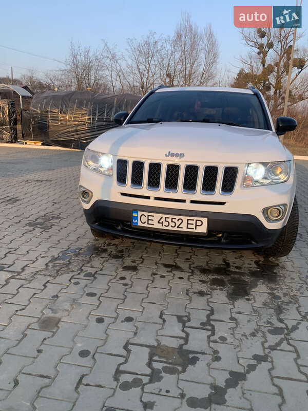 Позашляховик / Кросовер Jeep Compass 2012 в Чернівцях