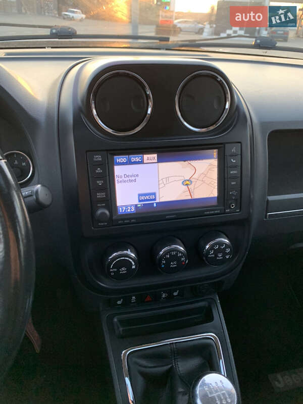 Позашляховик / Кросовер Jeep Compass 2012 в Чернівцях