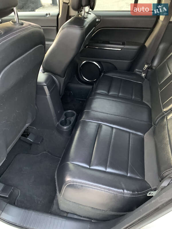 Позашляховик / Кросовер Jeep Compass 2012 в Чернівцях