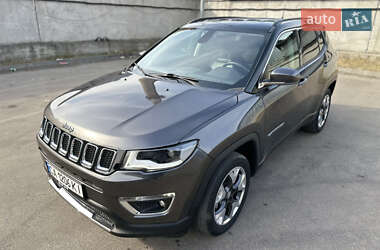 Внедорожник / Кроссовер Jeep Compass 2018 в Киеве