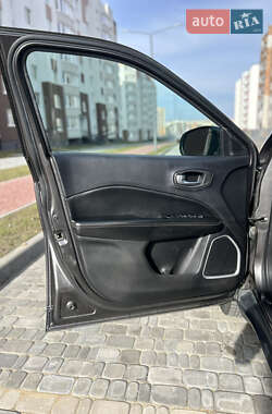 Внедорожник / Кроссовер Jeep Compass 2018 в Виннице