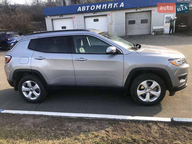 Внедорожник / Кроссовер Jeep Compass 2018 в Киеве