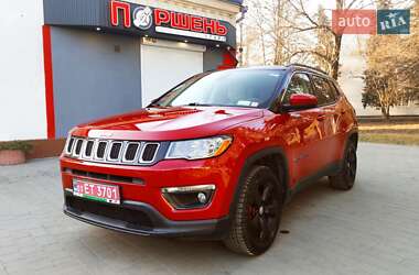 Позашляховик / Кросовер Jeep Compass 2018 в 