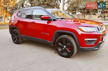 Позашляховик / Кросовер Jeep Compass 2018 в 