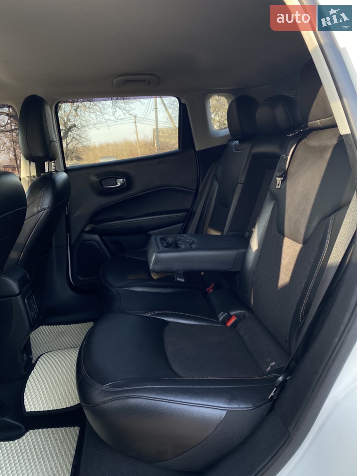 2020 Jeep Compass - мініатюра 26