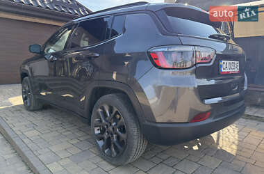 Внедорожник / Кроссовер Jeep Compass 2021 в 