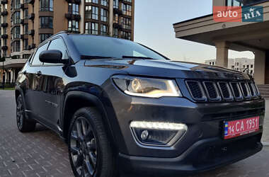 Внедорожник / Кроссовер Jeep Compass 2021 в 