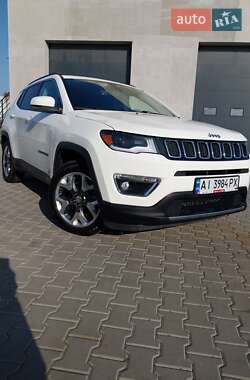 Внедорожник / Кроссовер Jeep Compass 2018 в 
