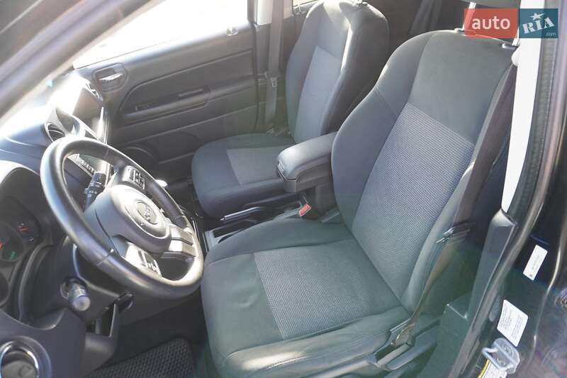 Внедорожник / Кроссовер Jeep Compass 2011 в Черновцах