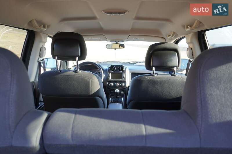 Внедорожник / Кроссовер Jeep Compass 2011 в Черновцах