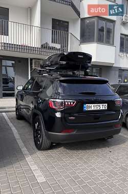 Внедорожник / Кроссовер Jeep Compass 2022 в 