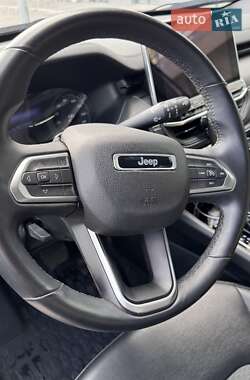 Внедорожник / Кроссовер Jeep Compass 2022 в 