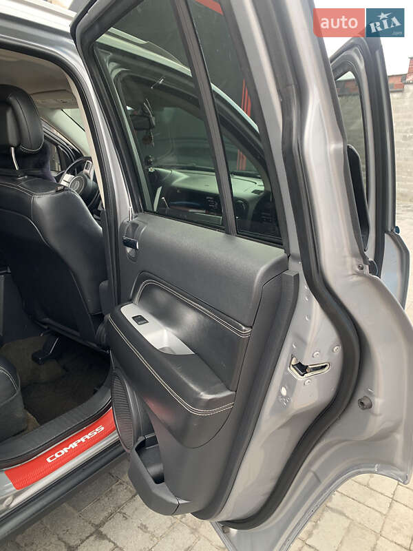Внедорожник / Кроссовер Jeep Compass 2016 в Ровно фото 15 Внедорожник / Кроссовер Jeep Compass 2016 в Ровно