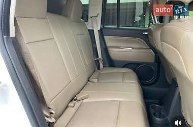 Позашляховик / Кросовер Jeep Compass 2013 в 