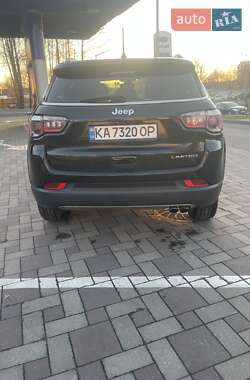 Внедорожник / Кроссовер Jeep Compass 2019 в 