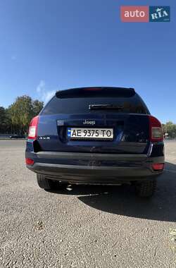 Внедорожник / Кроссовер Jeep Compass 2012 в Запорожье
