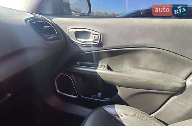 Позашляховик / Кросовер Jeep Compass 2017 в 