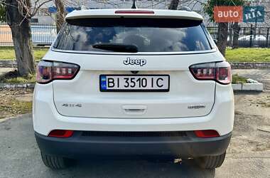 Позашляховик / Кросовер Jeep Compass 2018 в 