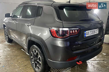 Позашляховик / Кросовер Jeep Compass 2020 в 