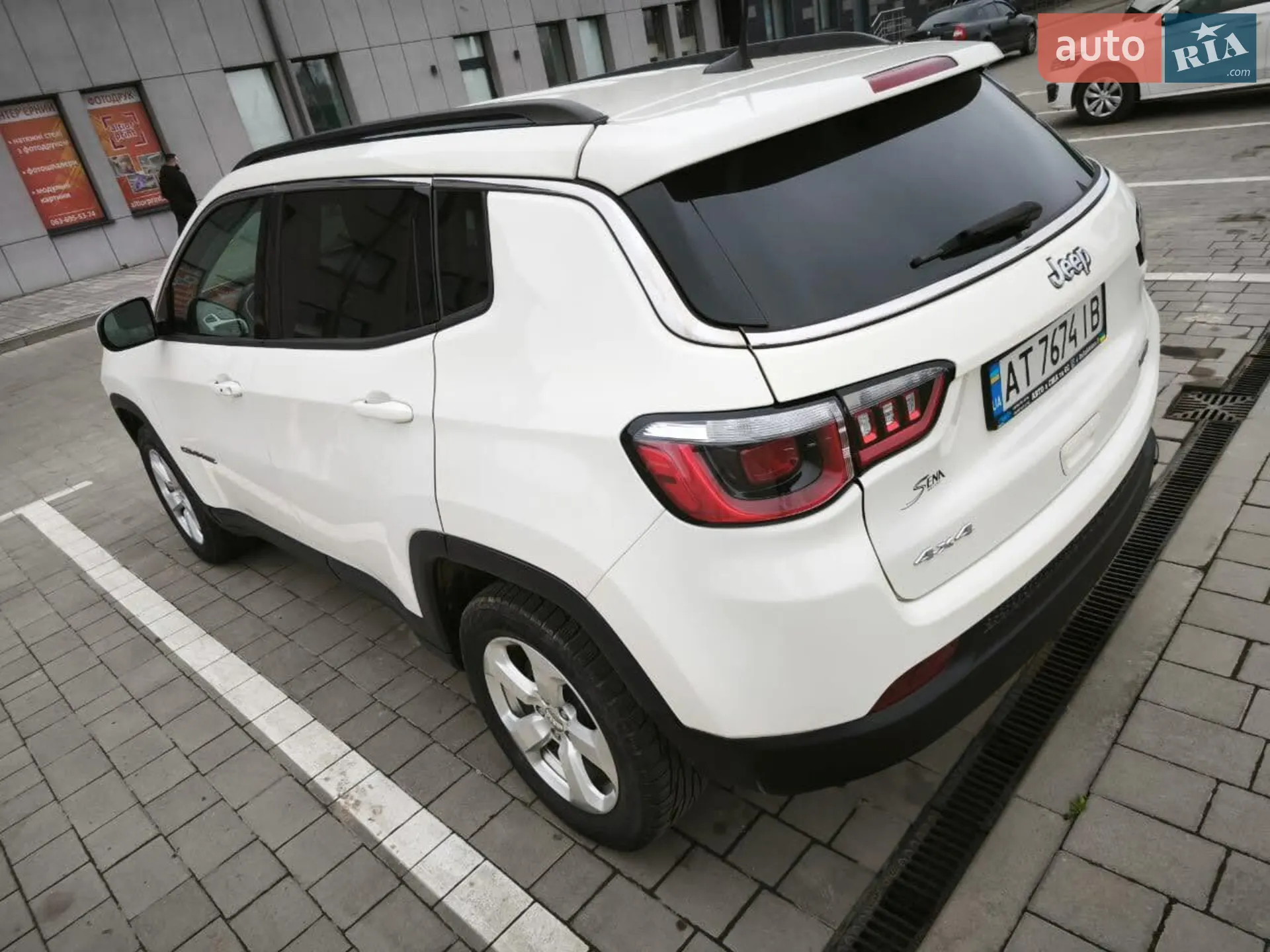 2018 Jeep Compass - фото 1