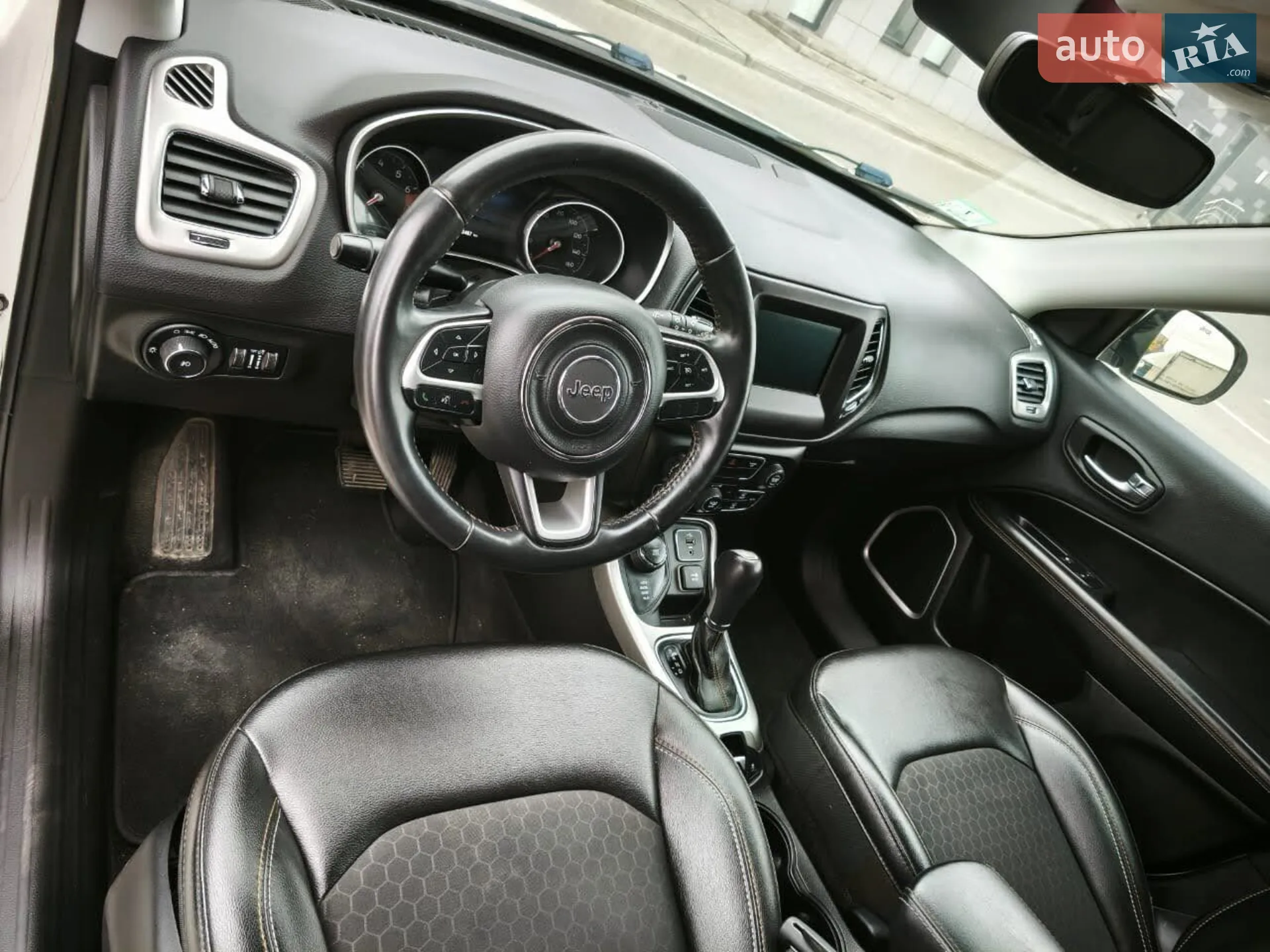 2018 Jeep Compass - мініатюра 11