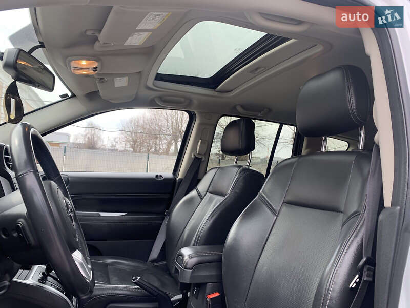 Внедорожник / Кроссовер Jeep Compass 2016 в Кропивницком