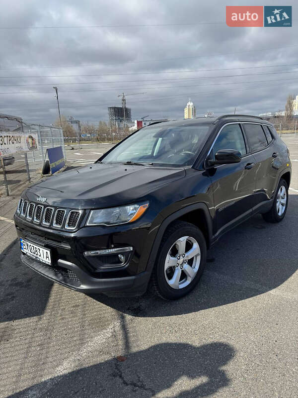 Внедорожник / Кроссовер Jeep Compass 2018 в Киеве