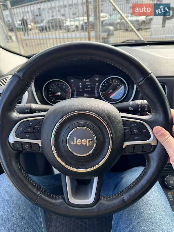 Внедорожник / Кроссовер Jeep Compass 2018 в Киеве