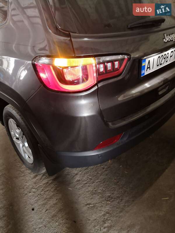 Позашляховик / Кросовер Jeep Compass 2017 в Володарці