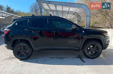 Позашляховик / Кросовер Jeep Compass 2017 в 