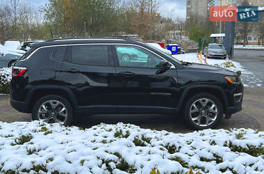 Позашляховик / Кросовер Jeep Compass 2020 в 
