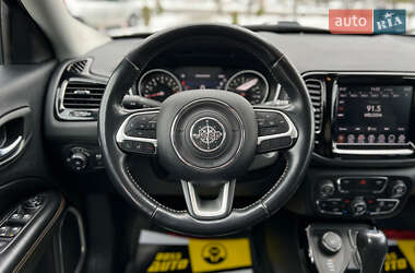 Позашляховик / Кросовер Jeep Compass 2020 в 