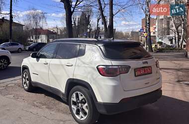 Позашляховик / Кросовер Jeep Compass 2019 в 
