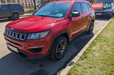 Внедорожник / Кроссовер Jeep Compass 2017 в Черновцах