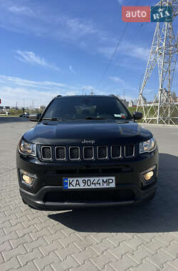 Внедорожник / Кроссовер Jeep Compass 2020 в 