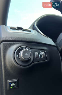 Внедорожник / Кроссовер Jeep Compass 2020 в 