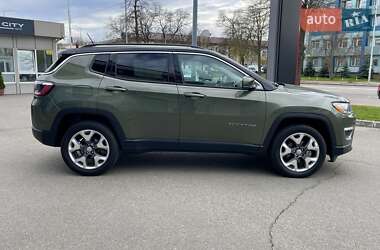 Внедорожник / Кроссовер Jeep Compass 2021 в 