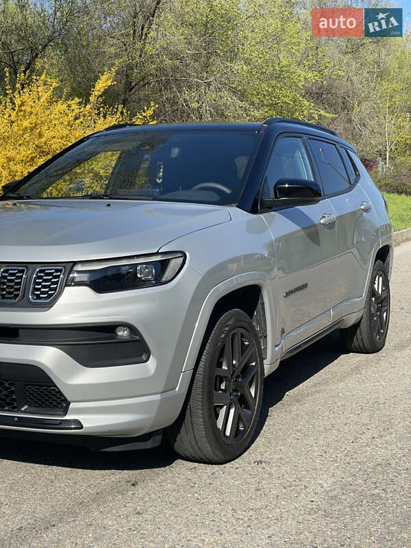 Позашляховик / Кросовер Jeep Compass 2024 в Запоріжжі фото 2 Позашляховик / Кросовер Jeep Compass 2024 в Запоріжжі