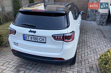 Внедорожник / Кроссовер Jeep Compass 2018 в 