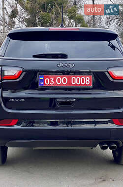 Внедорожник / Кроссовер Jeep Compass 2022 в 