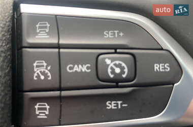 Внедорожник / Кроссовер Jeep Compass 2022 в 