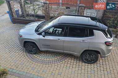 Внедорожник / Кроссовер Jeep Compass 2023 в 