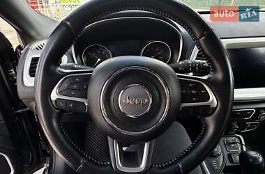 Позашляховик / Кросовер Jeep Compass 2020 в 