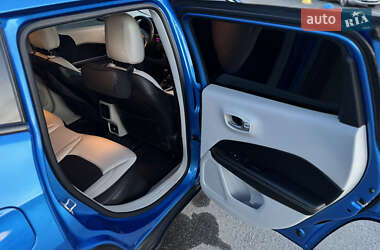 Внедорожник / Кроссовер Jeep Compass 2017 в 