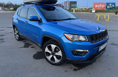 Внедорожник / Кроссовер Jeep Compass 2017 в 