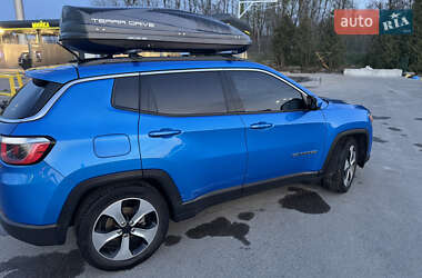 Внедорожник / Кроссовер Jeep Compass 2017 в 