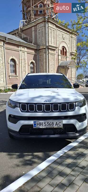 Внедорожник / Кроссовер Jeep Compass 2023 в 