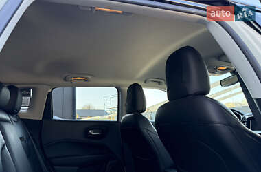 Внедорожник / Кроссовер Jeep Compass 2020 в 