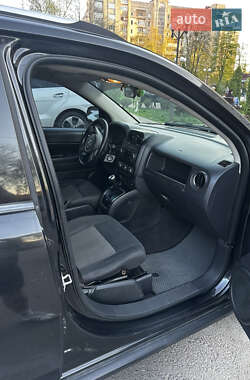 Внедорожник / Кроссовер Jeep Compass 2011 в 