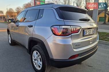 Внедорожник / Кроссовер Jeep Compass 2021 в 